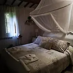 La Luna Nel Pozzo 3*