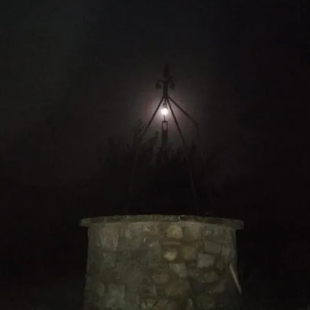 La Luna Nel Pozzo 3*