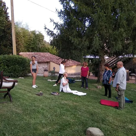 La Luna Nel Pozzo Todi