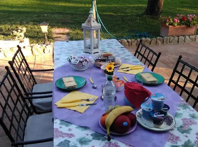 La Luna Nel Pozzo Bed & Breakfast 3*